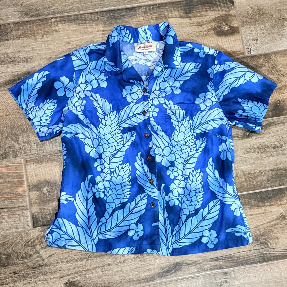 Trader Joes x Hilo Hattie Women's Hawaiian Tropical Floral Camp Shirt,Blue,XL